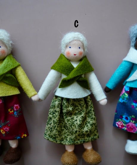 Grandmother / Ambrosius dolls