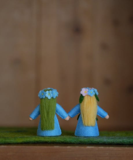 勿忘草の妖精　ホワイト
