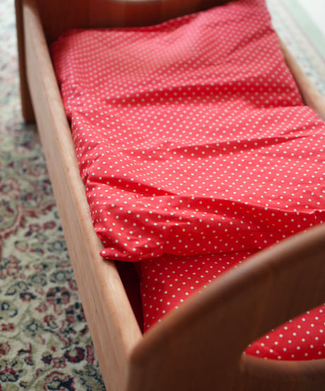 Bed with bedding / Drewart