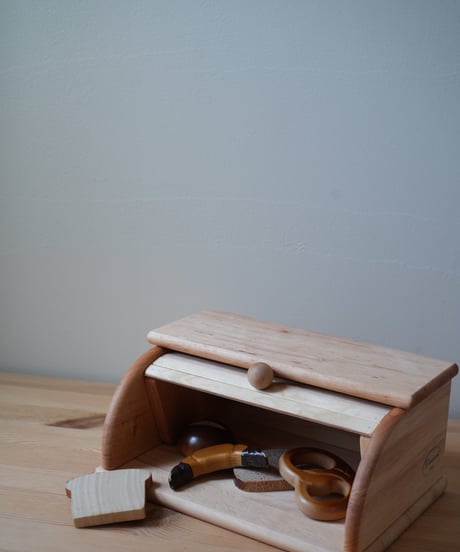 Bread box / Drewart