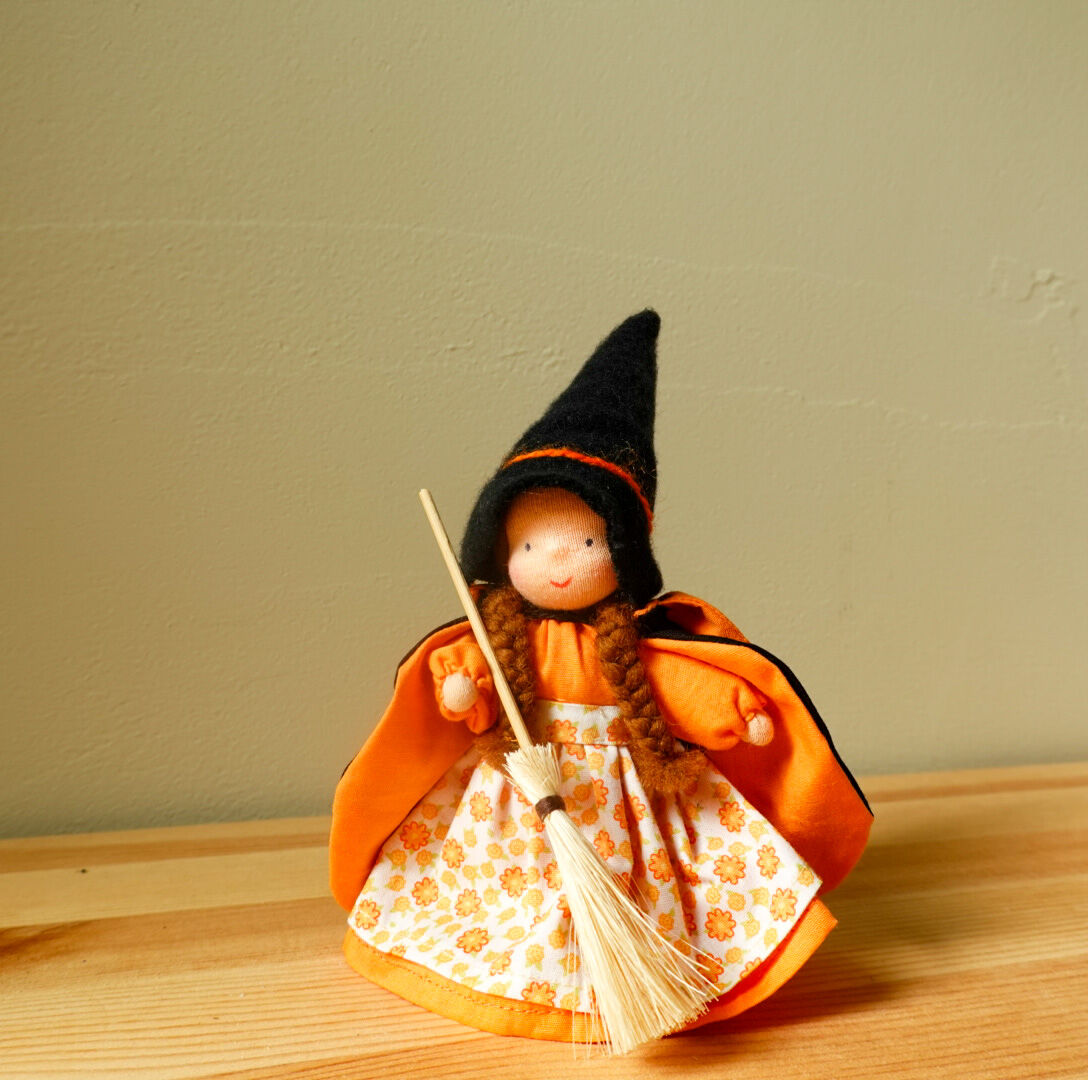 Little witch girl / Evi dolls | Moinapi