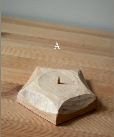 CANDLEHOLDERS CARVED ｗith pin/　RahmenArt