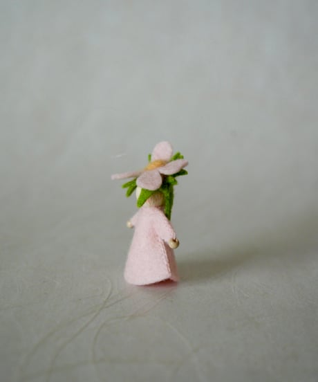 木製　ハンギング /　Ambrosius dolls