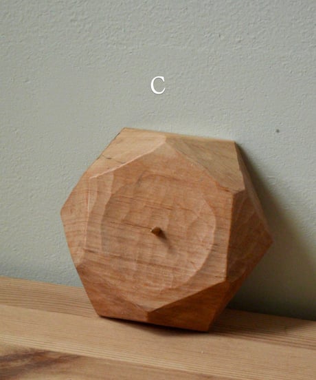 CANDLEHOLDERS CARVED ｗith pin/　RahmenArt