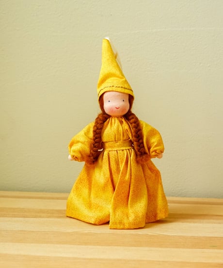 Lady in  waiting / Evi dolls