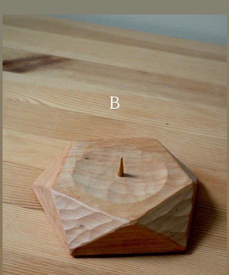 CANDLEHOLDERS CARVED ｗith pin/　RahmenArt