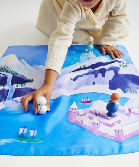 Ice Castle Playmap  /Sarah's silks