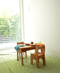Table + 2chairs / Drewart
