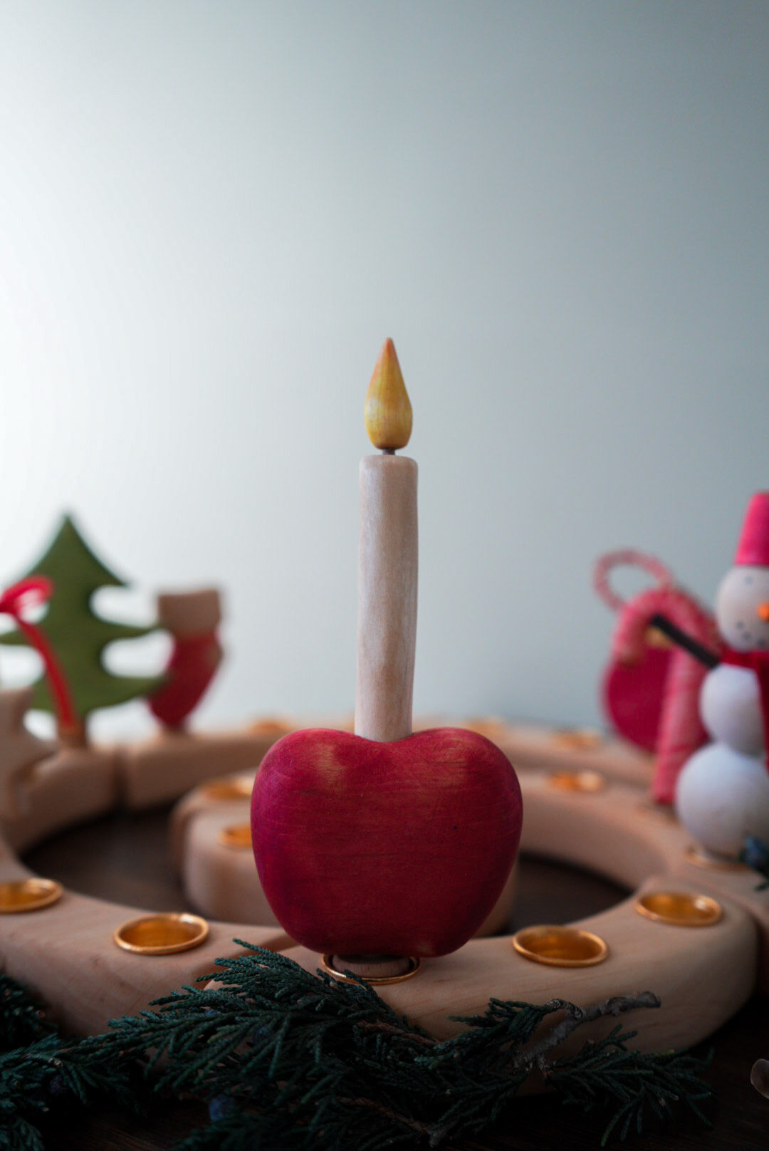 アドベントキャンドル(りんごろうそく)/ AllAlive ウクライナ | Moinapi