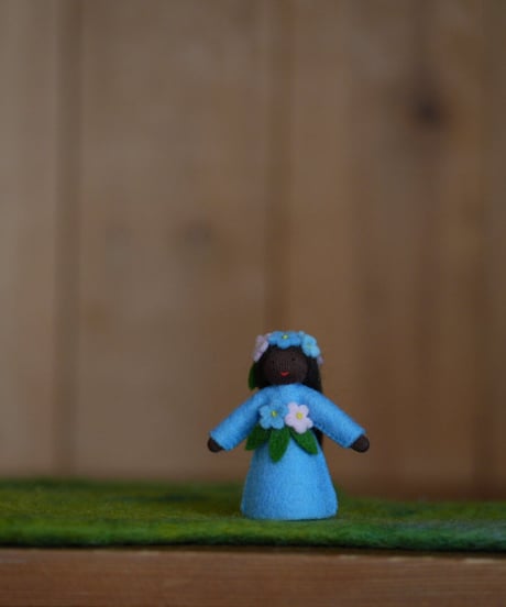 勿忘草の妖精　ブラック