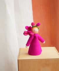 フリージア（ピンク）　/　Ambrosius dolls