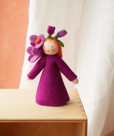 フリージア（バイオレット）　/　Ambrosius dolls