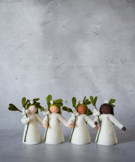 ヤドリギGirl Medium　/Ambrosius dolls