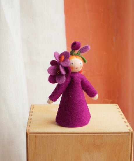 フリージア（バイオレット）　/　Ambrosius dolls