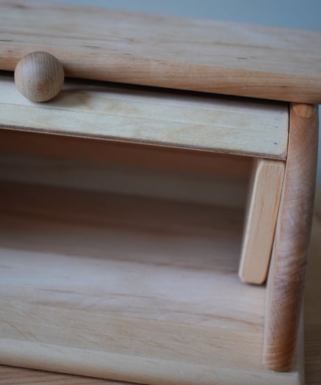 Bread box / Drewart
