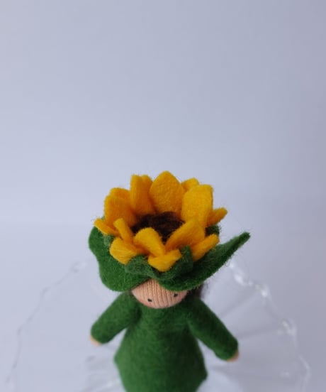 ひまわりの妖精　ベージュ