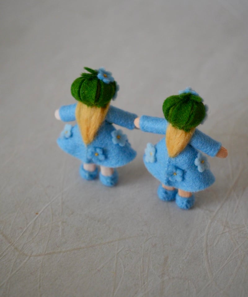 フンメル人形 PLAYFUL なす PALS & Autumn Frolicリス 