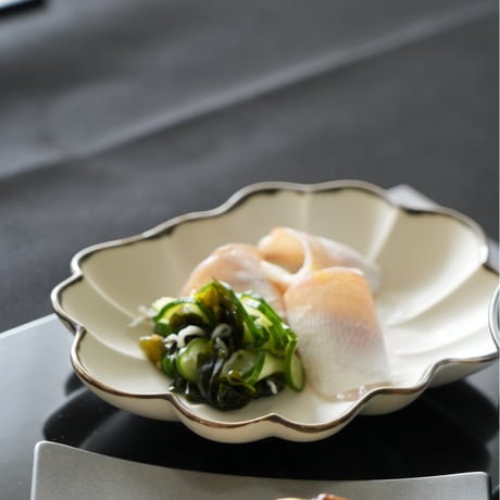 鉄釉　向付