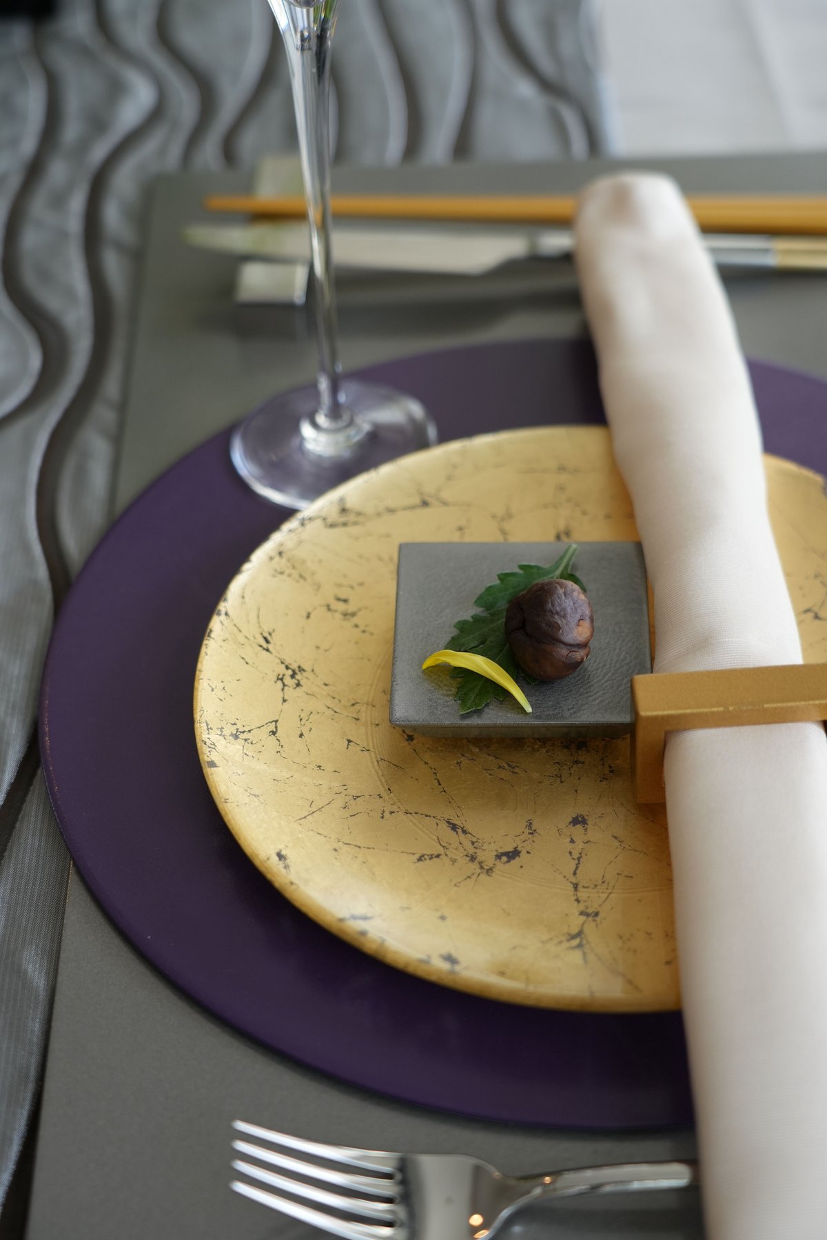 オーブ 22cmプレート〈2枚セット〉 ゴールド／シルバー | MY Dear LIFE