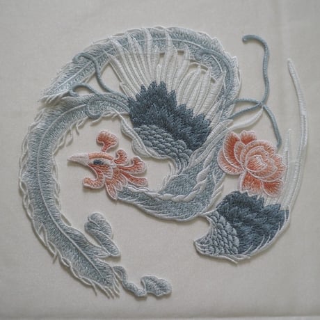 刺繍ドイリー　鳳凰
