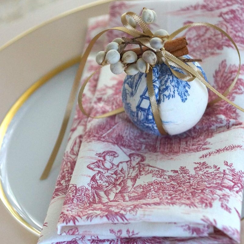 Harrods*⑅ トワル・ド・ジュイ風 ピンクナプキン 4枚セット Harrods*⑅ トワル・ド・ジュイ風 ピンクナプキン 4枚セット