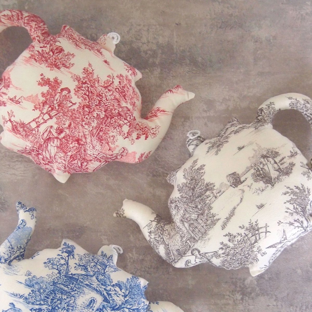 蚤の市】ミニティーポットクッション トワルドジュイ | MY Dear LIFE