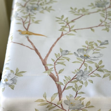 テーブルクロス　Birds & Branches