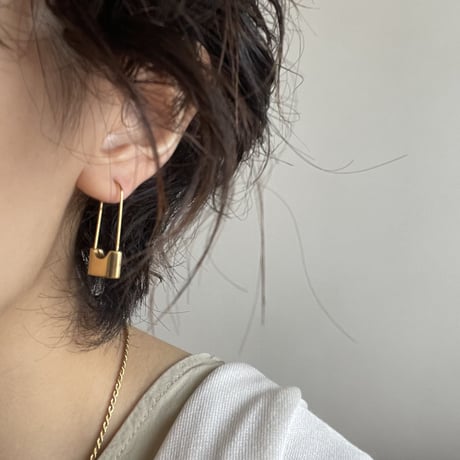 Lock key pierce gold  316L