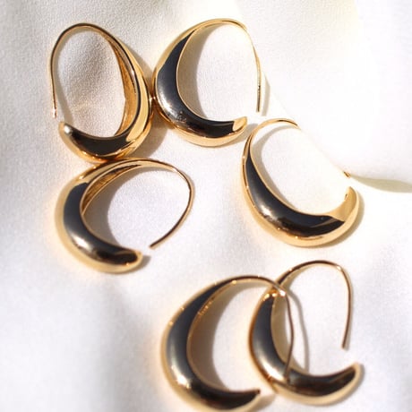 The moon pierce gold 316L