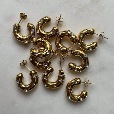 C-shaped chunky zircon piearce gold 316L