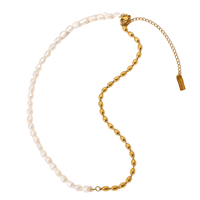 Pearl mini half chain necklace gold 316L