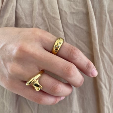 The wave ring gold 316L