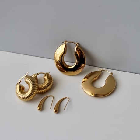 Hollowout hoop pierce gold 316L