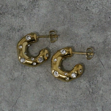 C-shaped chunky zircon piearce gold 316L