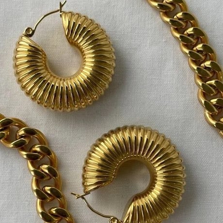 Hollowout hoop pierce gold 316L