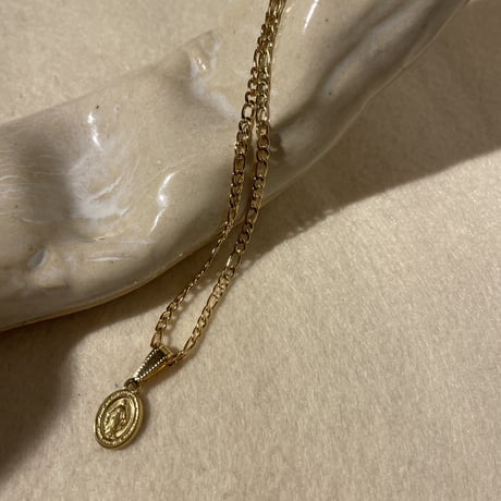 Putit medallion necklace gold 304L