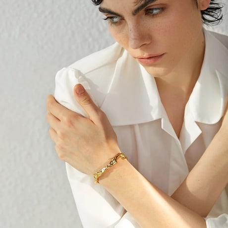 Irregular geometry open bracelet gold 316L