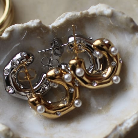 C-shaped chunky pearl zircon pierce gold  316L