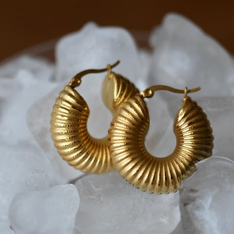 Hollowout hoop pierce gold 316L