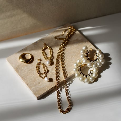 【峯岸みなみさま着用】Big pearl hoop pierce gold 316L