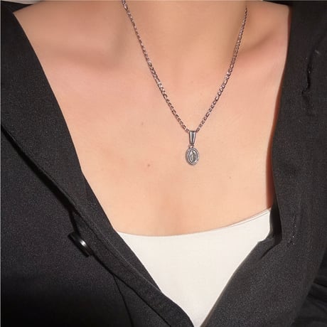 Putit medallion necklace silver 304L