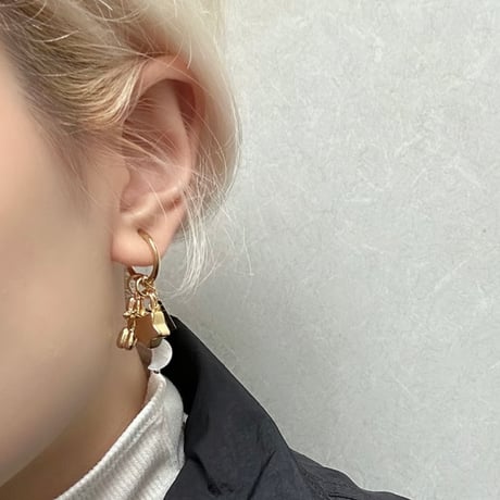 Stella hoop pierce gold 304L