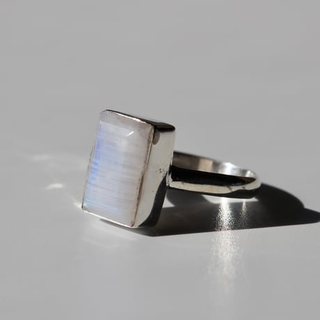 R-087 sv925 moonstone