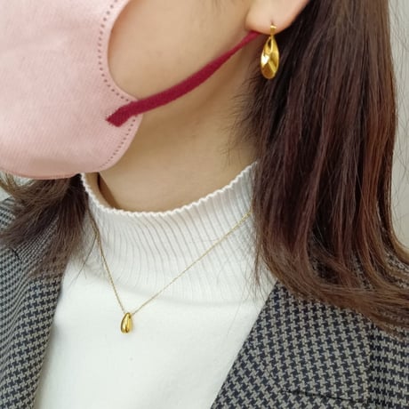 Rain drop necklace gold 316L