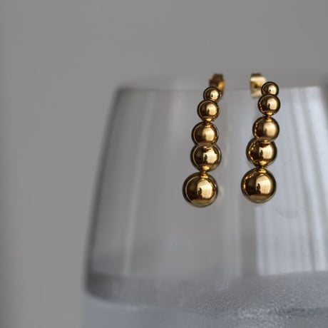 Irregular connected balls piearce gold 316L