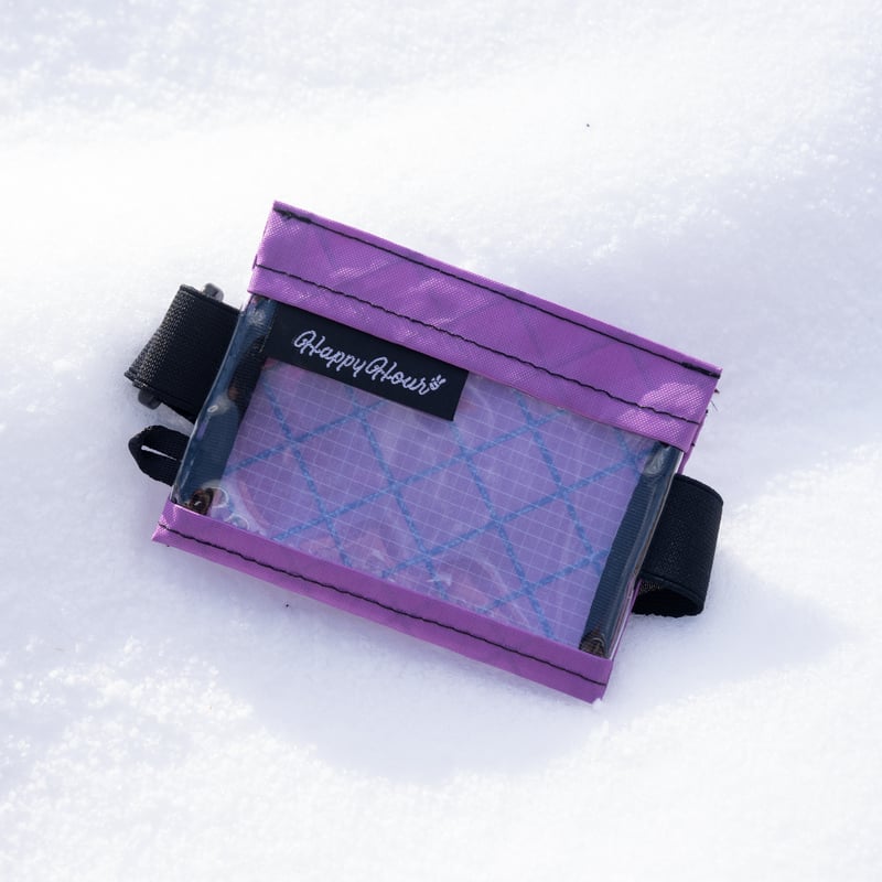 SKI LIFT PASS-CASE | happyhour online store