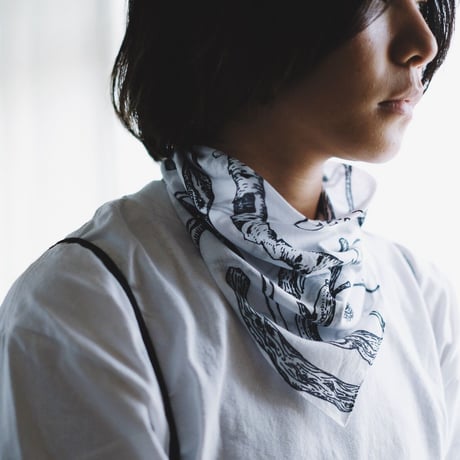 GOOD WEEKENDS SCARF by GOOD WEEKENDS