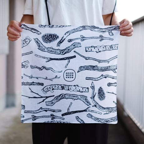 GOOD WEEKENDS SCARF by GOOD WEEKENDS
