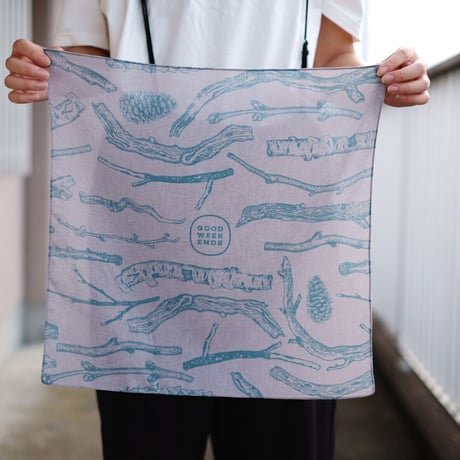 GOOD WEEKENDS SCARF by GOOD WEEKENDS