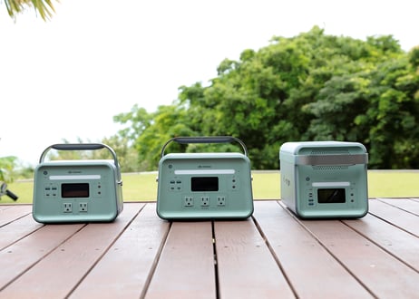 YOSHINO　固体電池ポータブル電源B300SST
